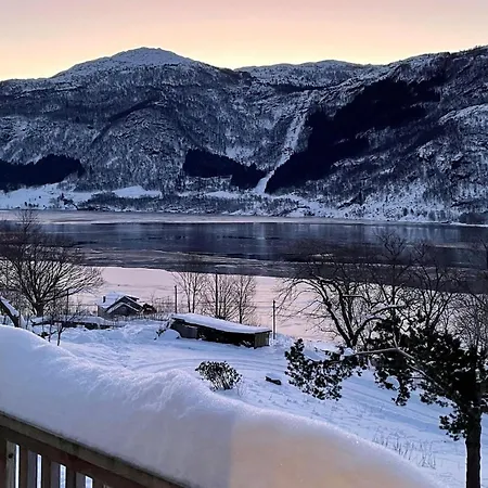 Lovely In With Wifi * Naustdal i Sunnfjord